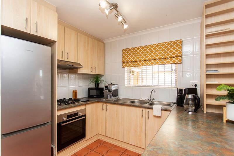 2 Bedroom Property for Sale in Morgenster Heights Western Cape